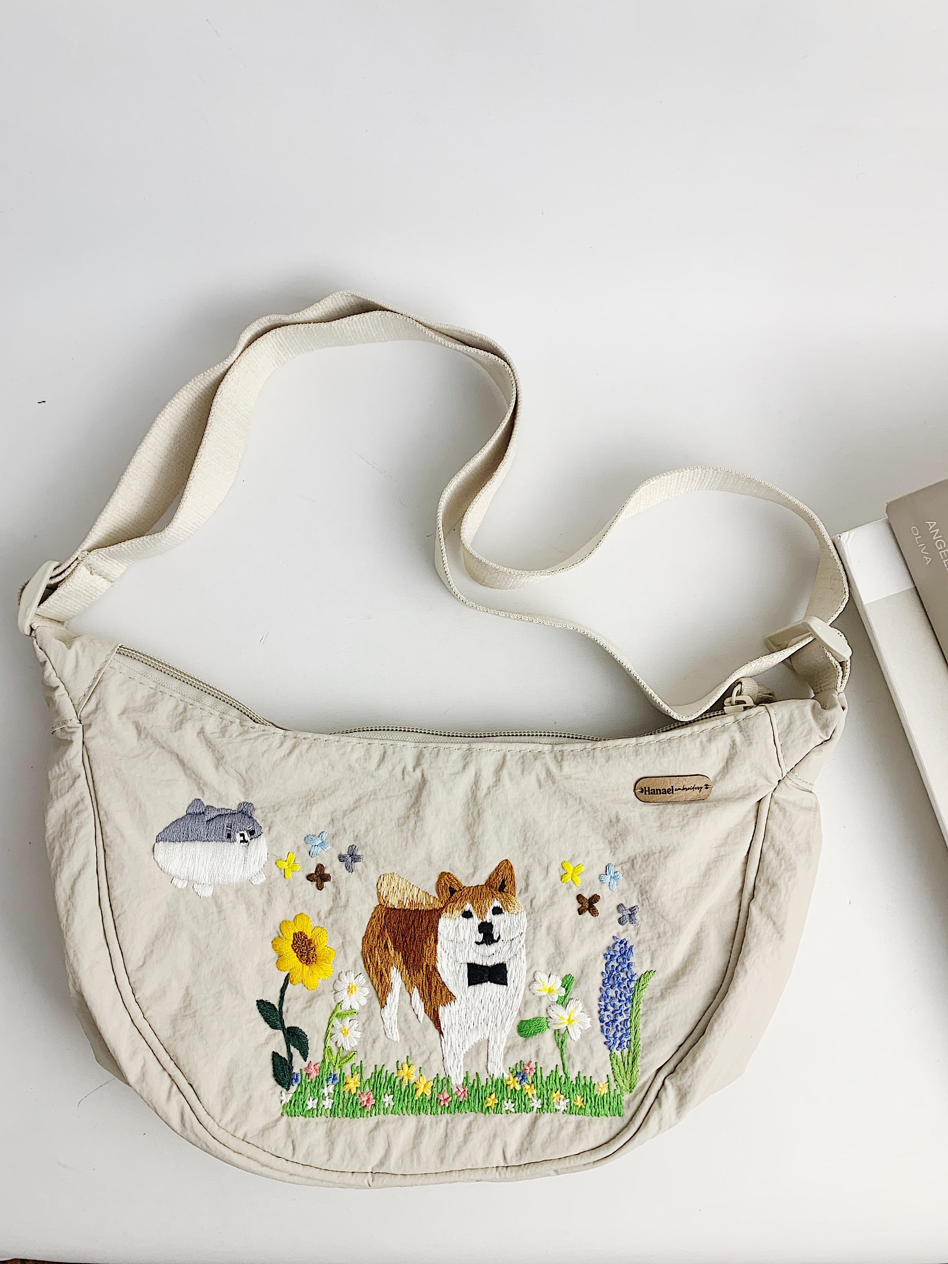 Paws Garden Sling Bag Embroidery